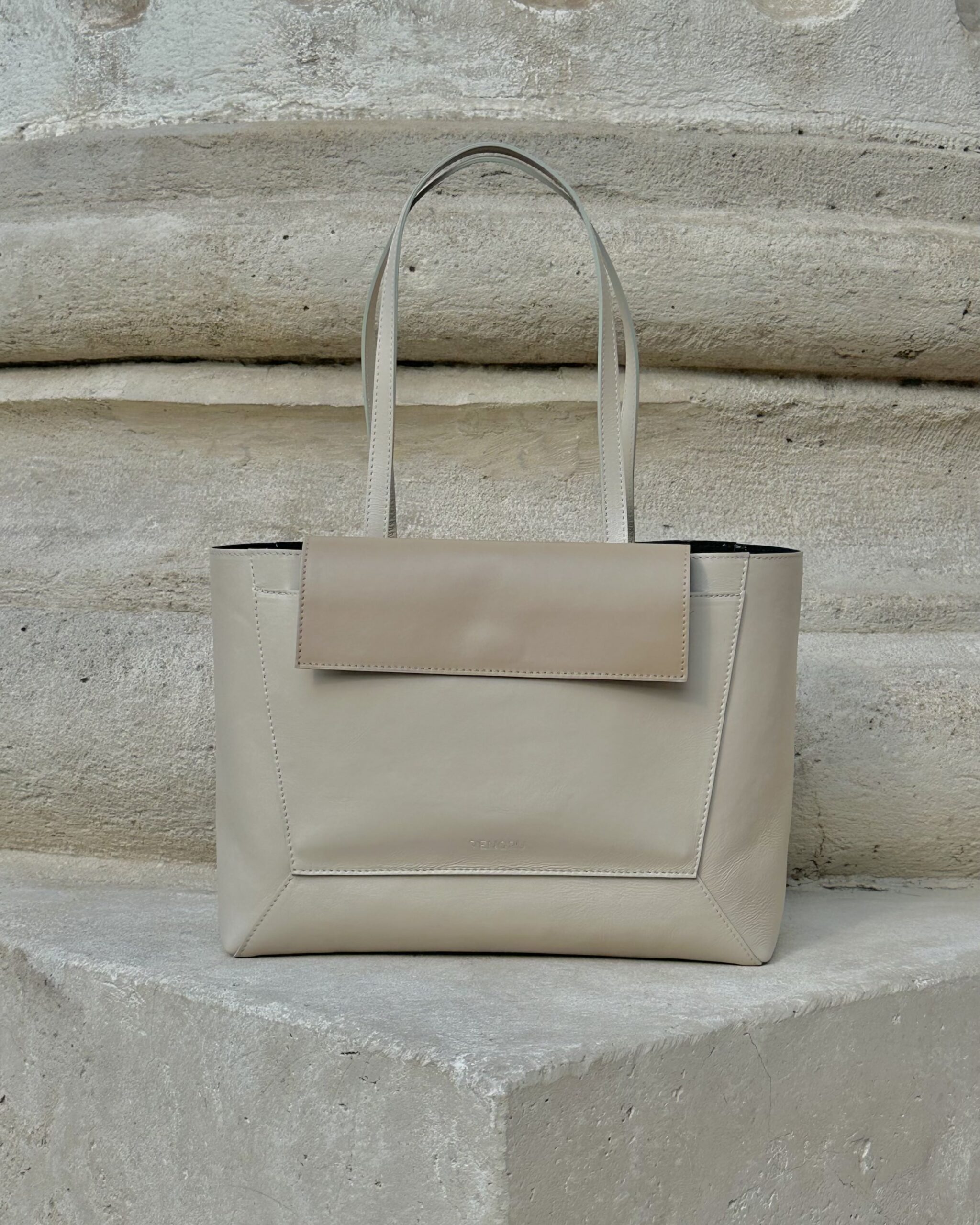 Women’s Business Leather Bag VNGR – Beige - Image 4